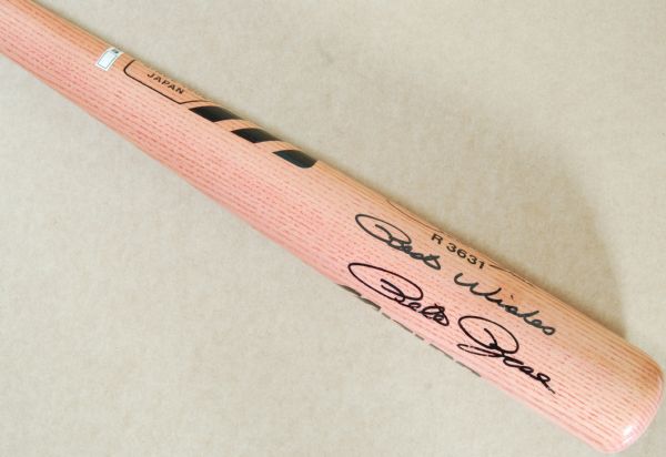 Pete Rose Signed Mizuno R3631 Model Commemorative Bat (PSA/DNA)