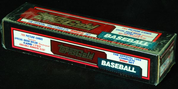 1992 Topps Baseball Gold Factory Sealed Set (793)