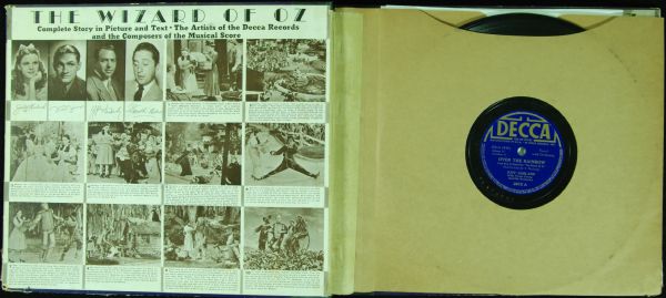 1938 Decca Wizard of Oz Book with Original Soundtrack Records (4)