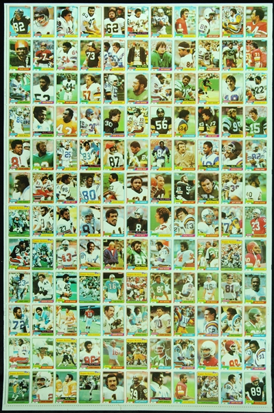 1981 Topps Football Uncut Sheets with Joe Montana RC (3)