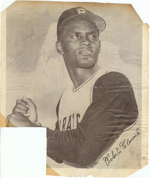 Roberto Clemente Signed Magazine Page (JSA)