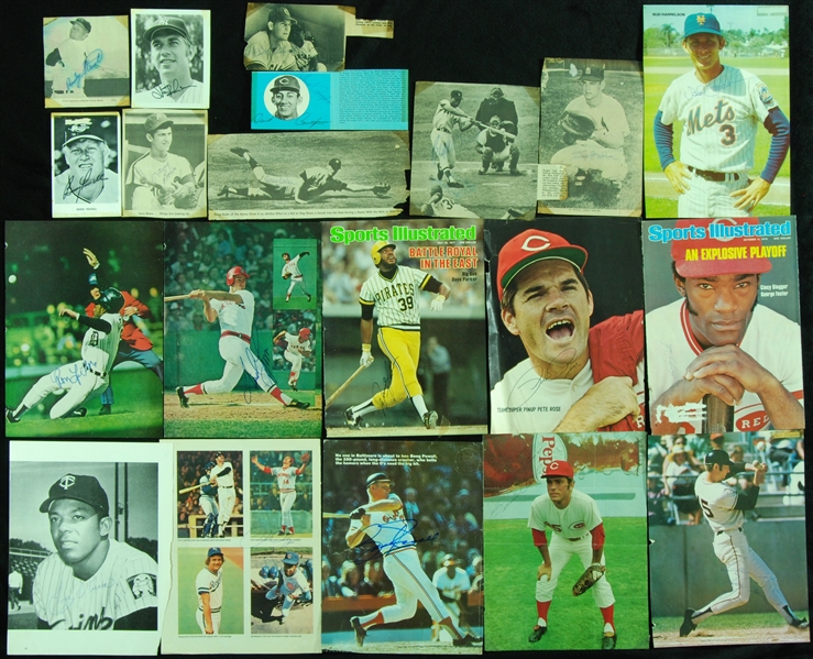 Baseball Signed Magazine & Newspaper Photos (541)