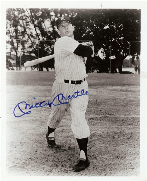 Mickey Mantle Signed 8x10 Photo (PSA/DNA)