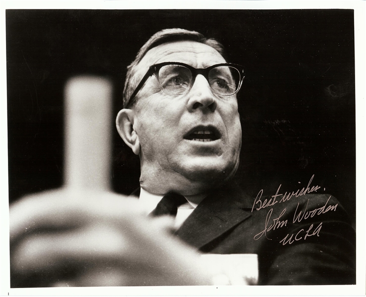 John Wooden Signed 8x10 Photo (PSA/DNA) 