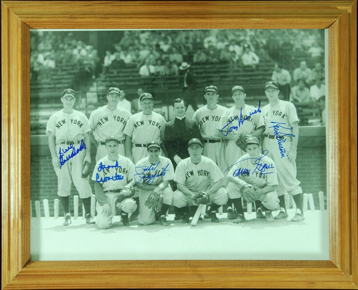 1946 New York Yankees Multi-Signed 11x14 Photo (6) with Crosetti, Rizzuto (PSA/DNA) 