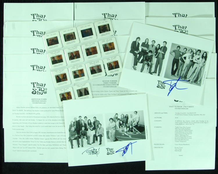 That 70s Show Multi-Signed Press Kit Photos 