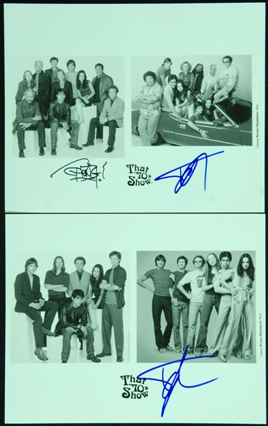 That 70s Show Multi-Signed Press Kit Photos 