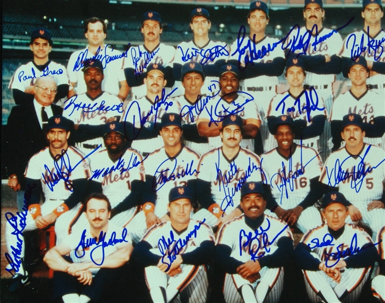 1986 New York Mets Team-Signed 16x20 Photo (36)