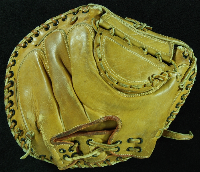 Yogi Berra Signed Personal Model Catcher's Mitt (PSA/DNA)