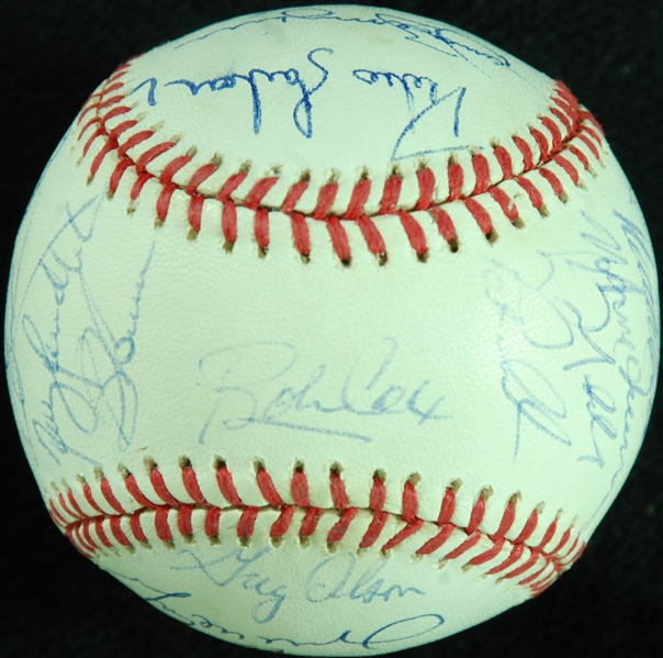 1993 Atlanta Braves Team-Signed ONL Baseball (26)