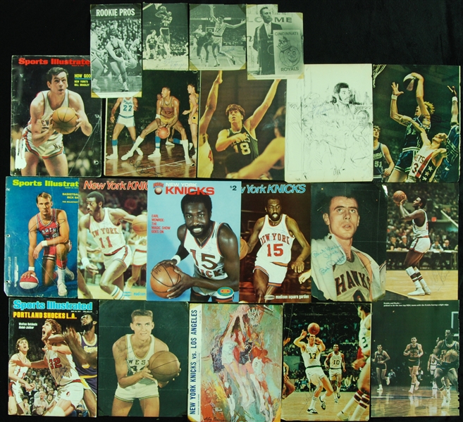 Basketball HOFer Signed Magazine Photos (116)