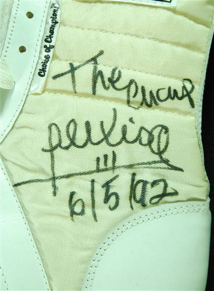 Alexis Arguella Signed Everlast Boxing Shoe (PSA/DNA)