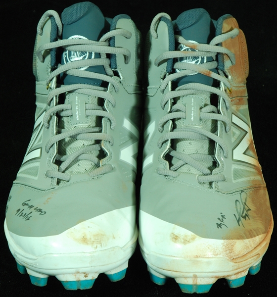 David Ortiz 2016 Game-Used, Signed Baseball Cleats Inscribed Game Used 9/23/16, HR 540 (Fanatics)