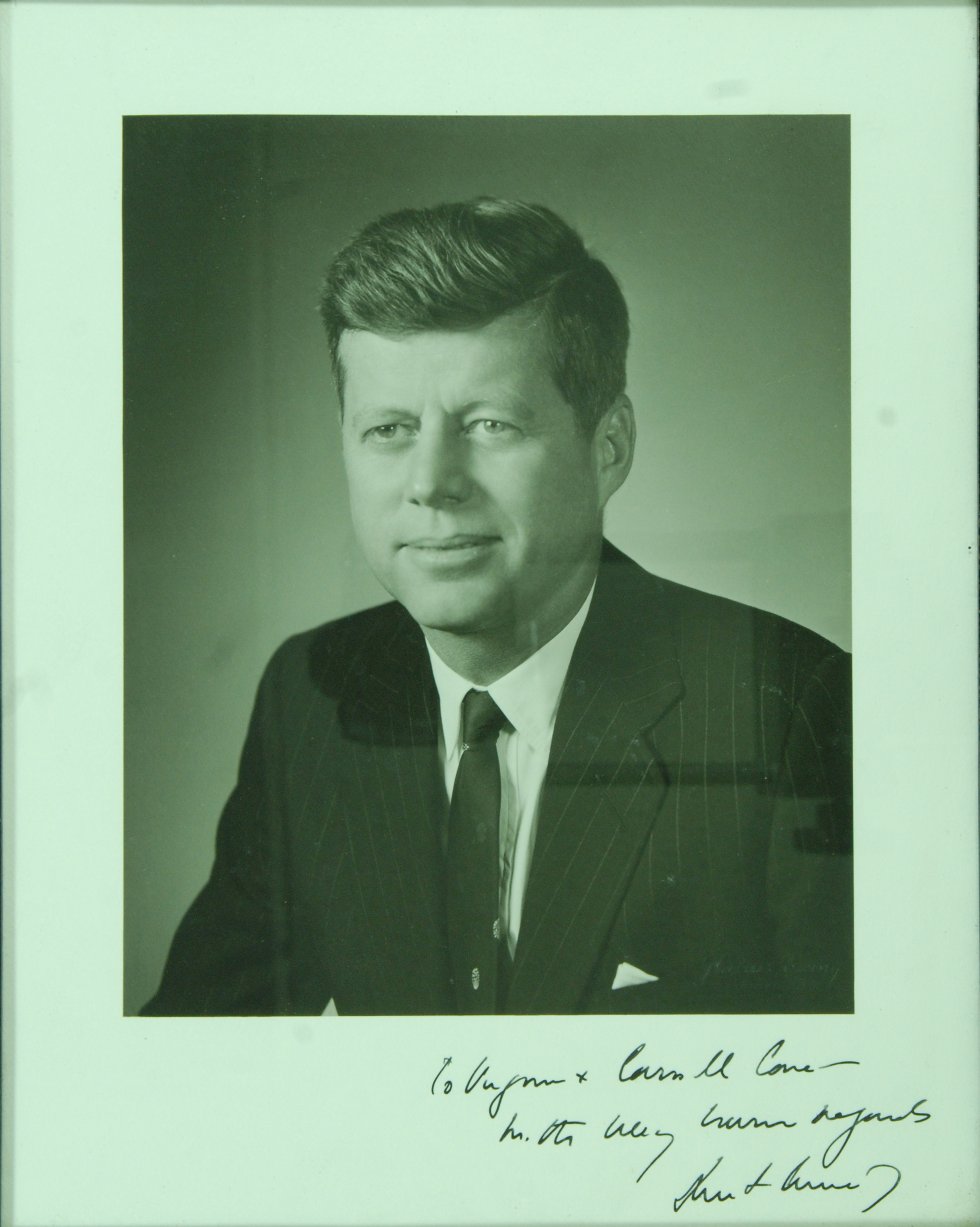 Lot Detail - John F. Kennedy Signed 10.5x13.5 Photo (Graded PSA/DNA 9)