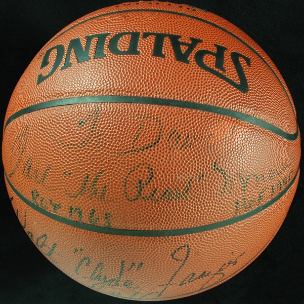 New York Knicks Greats Signed Basketball (4) with Reed, Monroe, Frazier, Lucas 