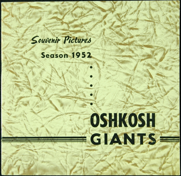 1952 Oshkosh Giants Souvenir Cards in Album (19)