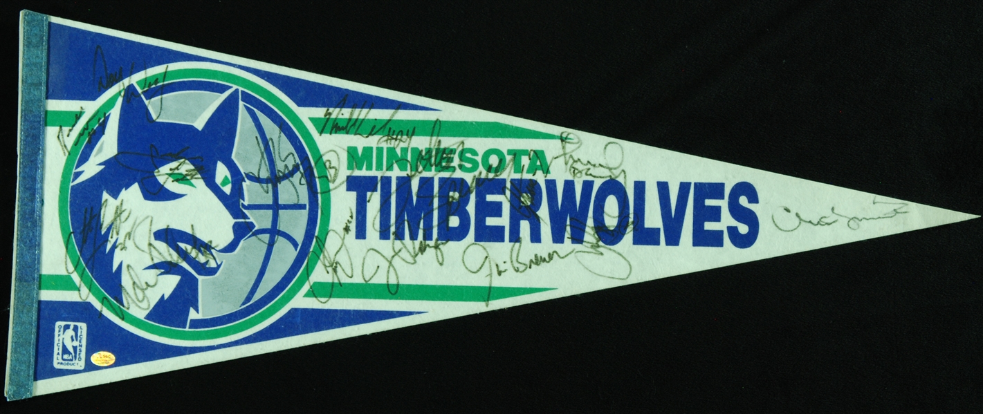 1992-93 Minnesota Timberwolves Team-Signed Felt Pennant (15) (SGC)