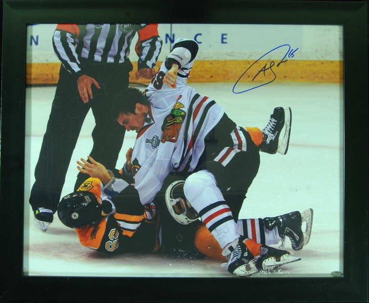 Brandon Saad Signed 16x20 Framed Photo (Schwartz Sports)