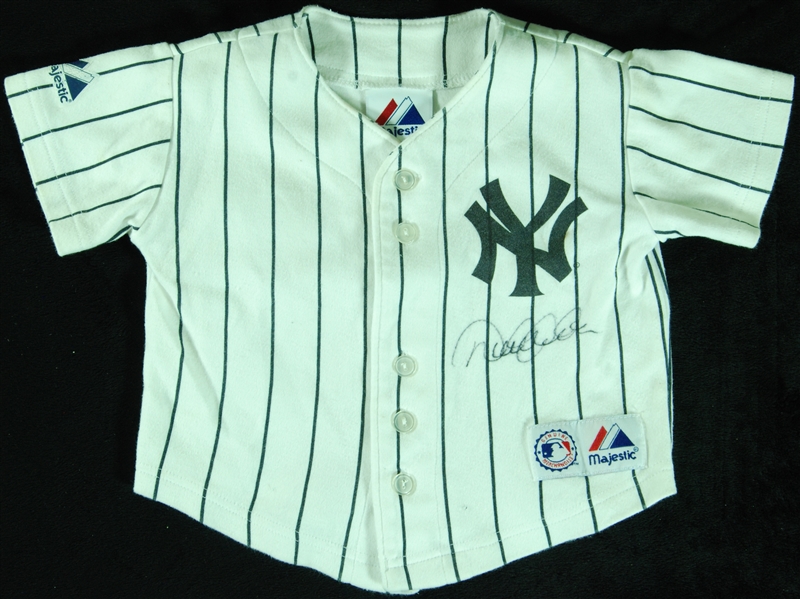 Derek Jeter Signed NY Yankees Toddler Jersey (JSA)