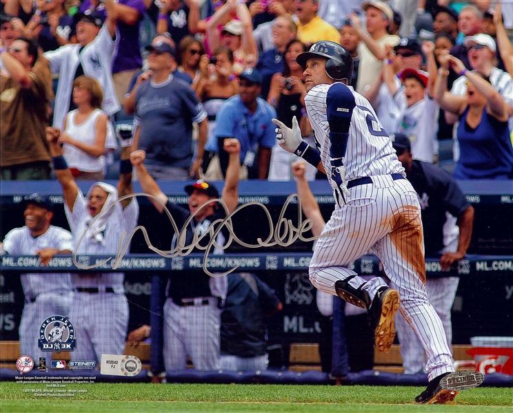 Derek Jeter Signed 8x10 3000th Hit Running Photo (Steiner)