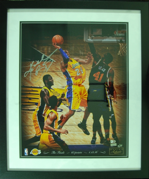 Kobe Bryant Signed 16x20 Framed The Finale, 60 points, 4.13.16 Framed Photo (8/24) (Panini) (Fanatics)