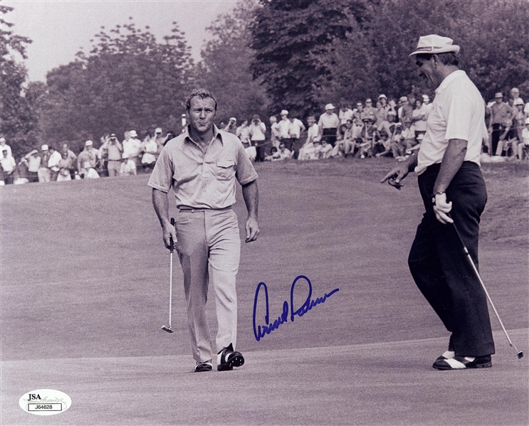 Arnold Palmer Signed 8x10 B&W Photo (JSA)