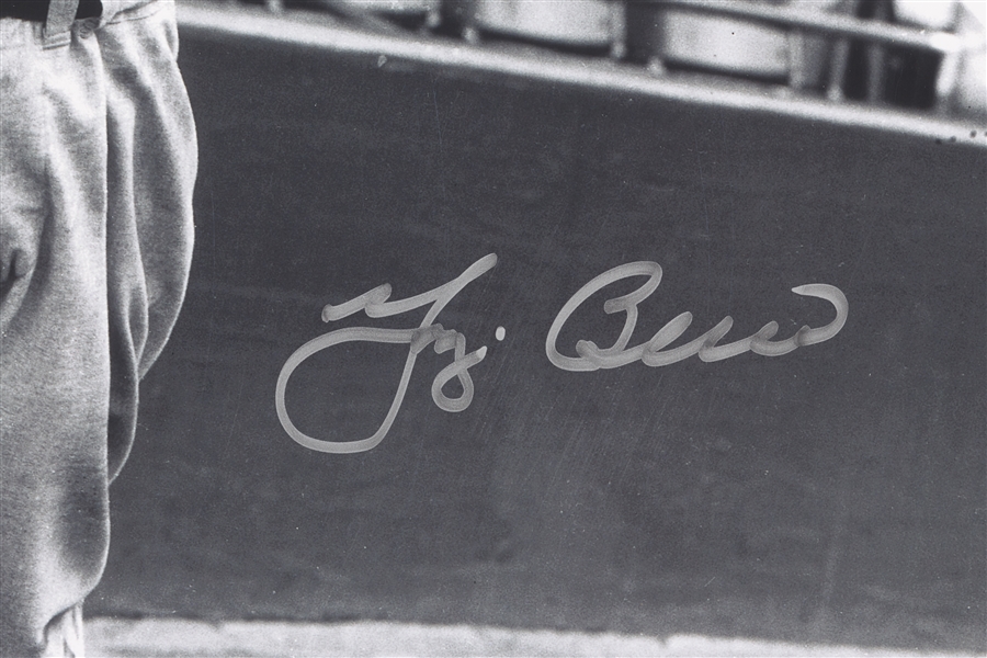 Yogi Berra Signed 11x14 Photo (BAS)