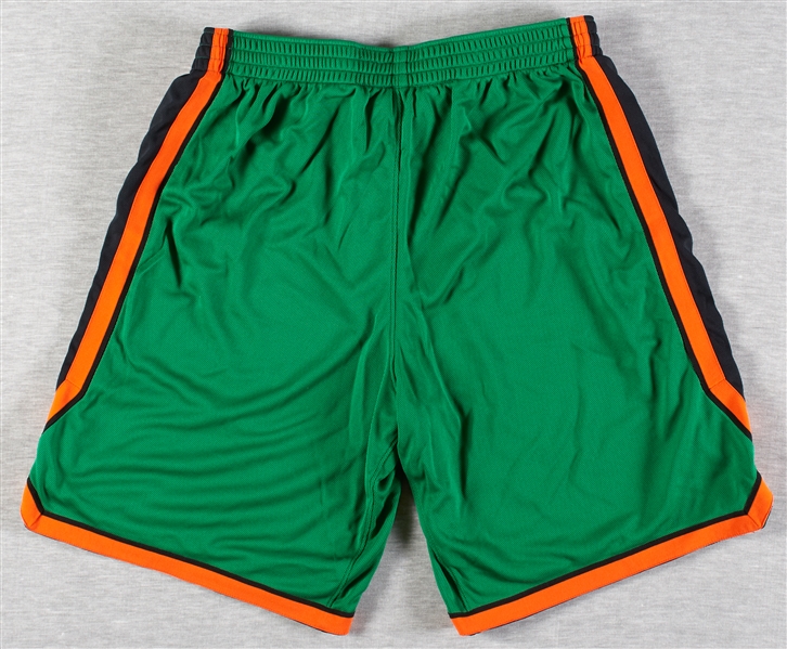 Roger Mason Jr. 2011 Knicks Game Used St. Patrick's Day Shorts (Steiner)
