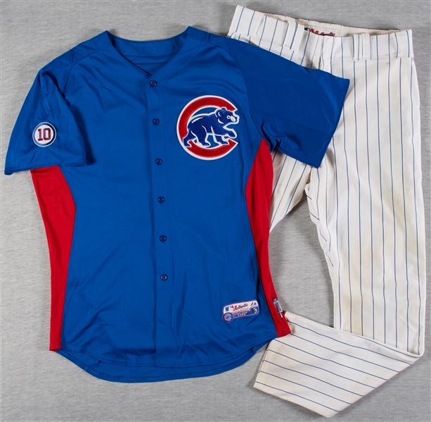 Geovany Soto 2011 Cubs Game-Used Jersey & Pants