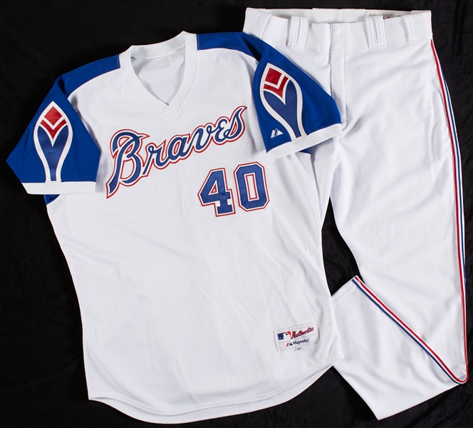 Alex Wood 2014 Braves Game-Used Hank Aaron 715 40th Anniversary Style Jersey & Pants (MLB)