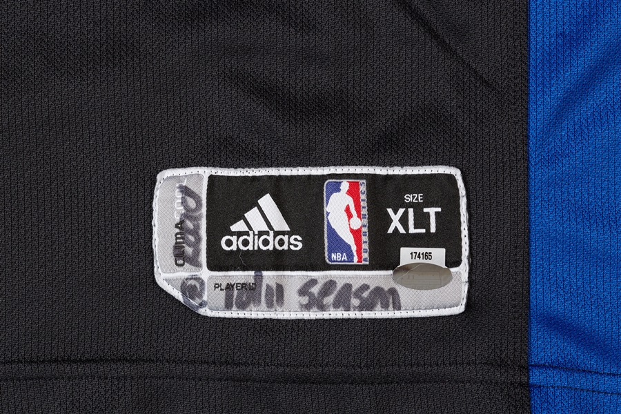 Landry Fields 2010-11 Knicks Game-Used Shooting Shirt (Steiner) 