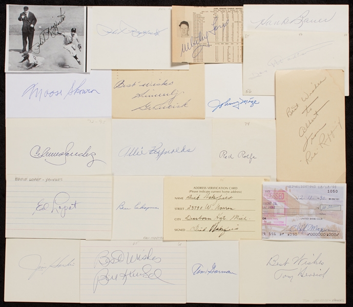New York Yankees Autograph Collection (164)