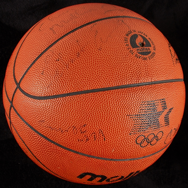 1984 US Olympic Basketball Team-Signed Basketball with Michael Jordan (14) (BAS)