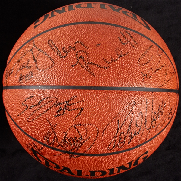 1999-00 Los Angeles Lakers World Champions Team-Signed Basketball with Kobe & Shaq (10) (PSA/DNA)