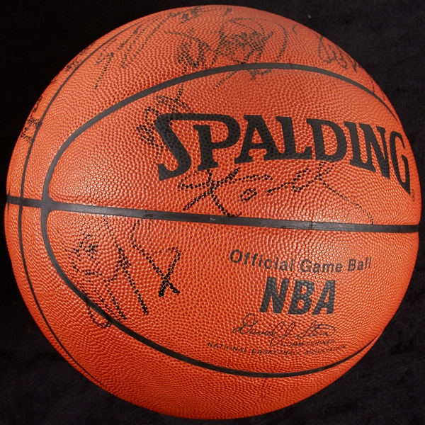 1999-00 Los Angeles Lakers World Champions Team-Signed Basketball with Kobe & Shaq (10) (PSA/DNA)