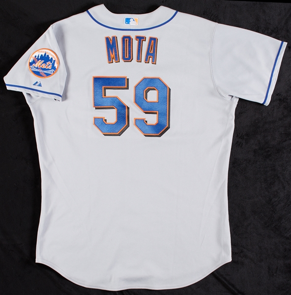 Guillermo Mota 2007 Game-Used Mets Road Jersey with Father's Day Ribbon (Steiner LOA)
