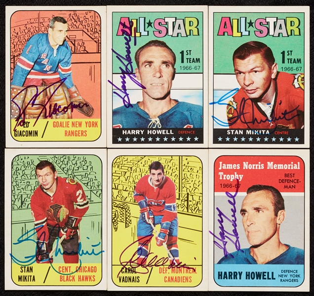 Signed 1967-68 Topps Hockey Group (39)