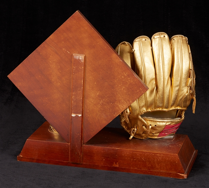 Ron Santo 1965 Rawlings Gold Glove Award (LOA From Family)