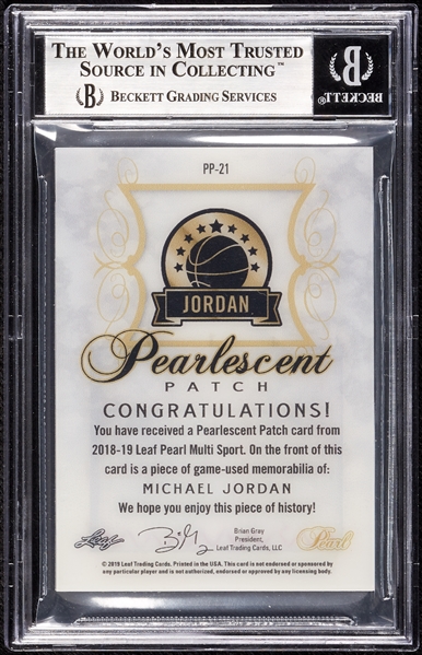 2018-19 Leaf Pearls Michael Jordan Pearlescent Patches Gold Spectrum Holofoil (1/1) BGS 9