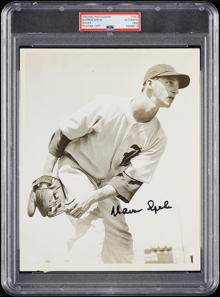 Warren Spahn Signed Type 1 Wire Rookie Photo (1942) (PSA/DNA)