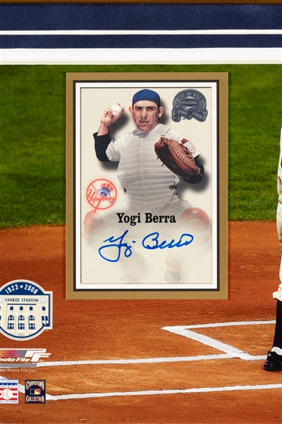 Yogi Berra Signed Fleer Greats of the Game Display (Steiner) (BAS)