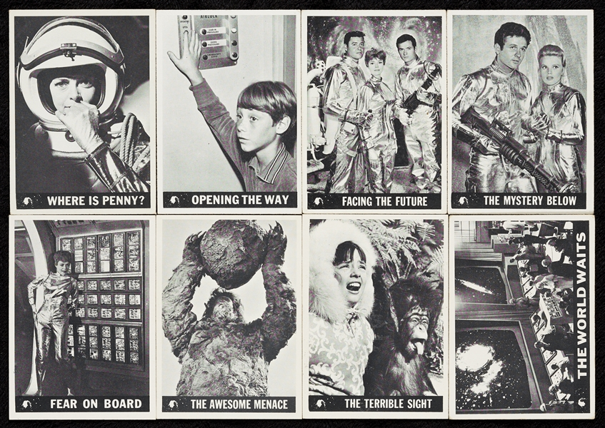1966 Topps Lost in Space Complete Set, Wrapper (55)