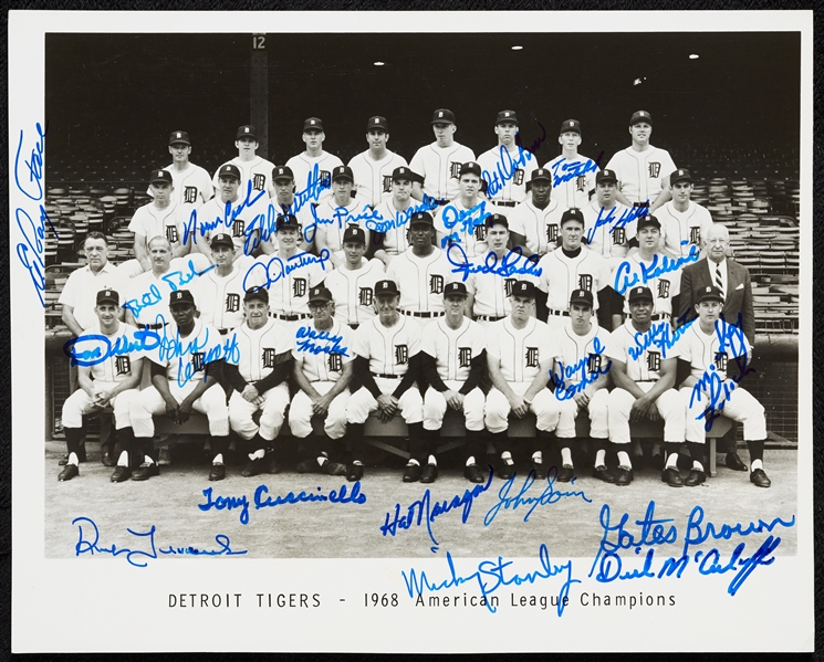 1968 Detroit Tigers World Champs Team-Signed 8x10 Photo (BAS)