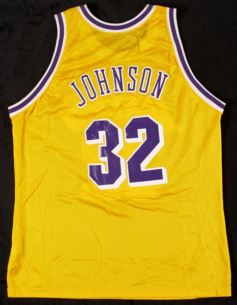 Magic Johnson Signed Lakers Jersey & 8x10 Photo (2) (BAS)