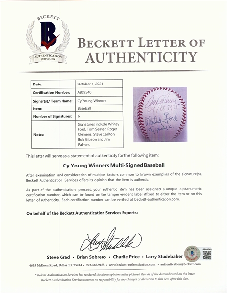 Cy Young Award Winners Multi-Signed OML Baseball (BAS)