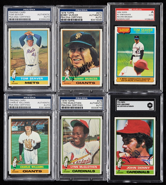 1976 Topps Baseball Complete Set with (647/660) Autographs