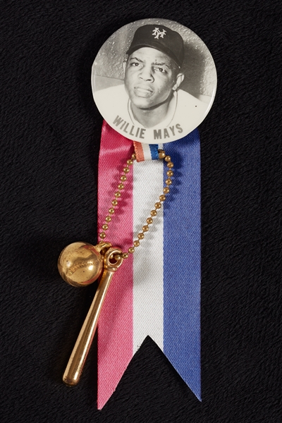 1950s Willie Mays Pinback With Ribbon, Bat and Ball
