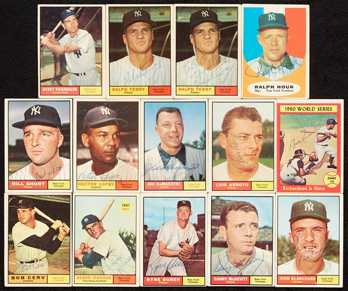 Signed 1961 Topps New York Yankees Group (13)