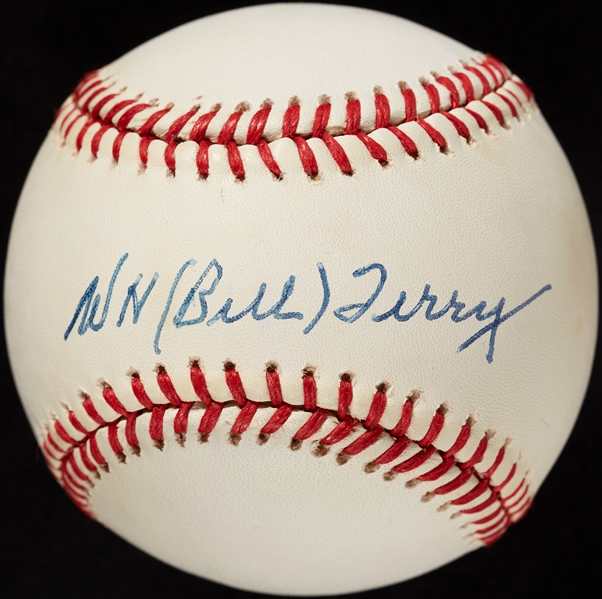 Bill Terry Single-Signed ONL Baseball (BAS)