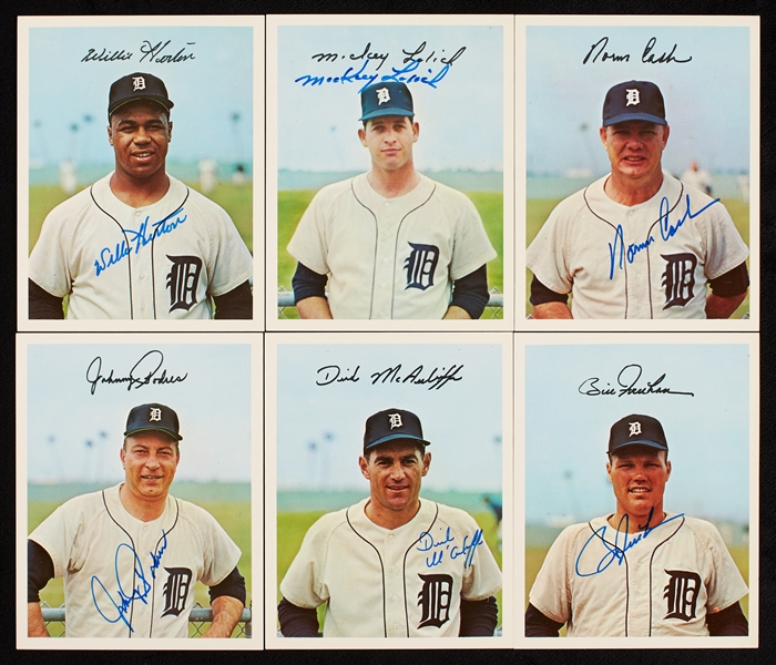 1967 Dexter Press Detroit Tigers Signed Group with Norm Cash, Earl Wilson (9)